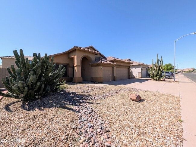 Building Photo - 5959 W Kimberly Way