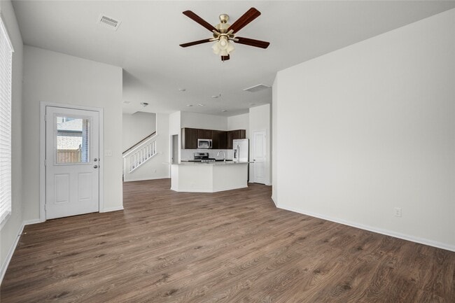 Building Photo - 416 Magnolia Ln