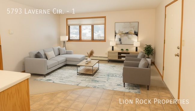 Building Photo - 5793 Laverne Cir N