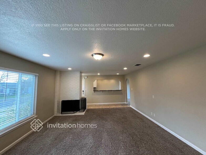 Building Photo - 8733 Baxter Way