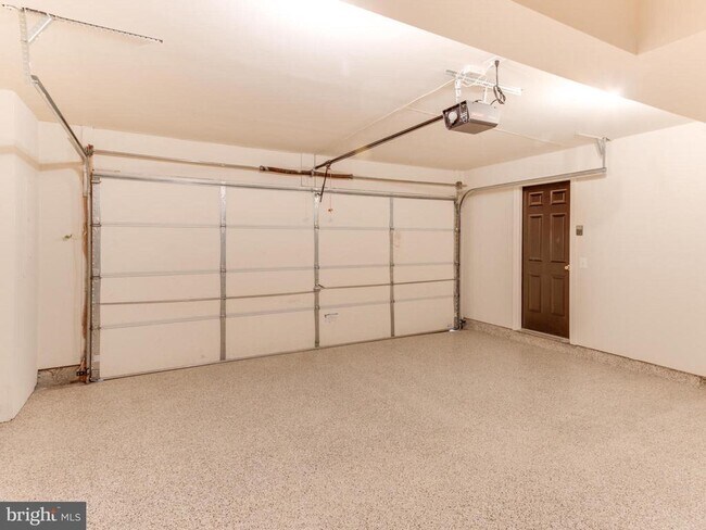 Building Photo - 43802 Bent Creek Terrace