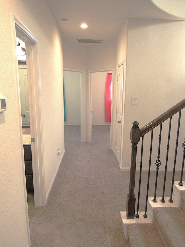 Building Photo - 17043 Amarose Dr