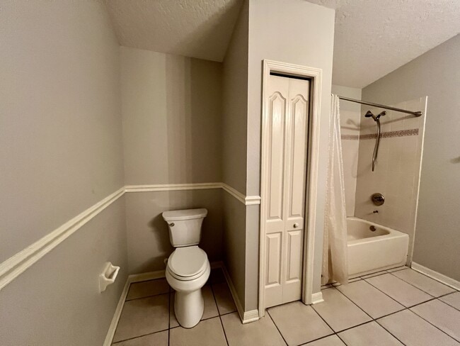 Building Photo - 3506 High Hampton Cir
