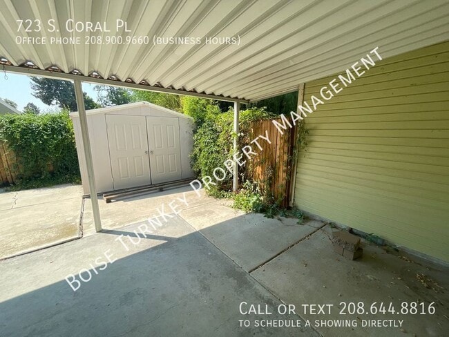 Building Photo - 723 S Coral Pl