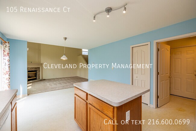 Building Photo - 105 Renaissance Ct