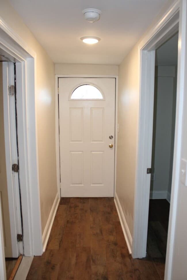 Building Photo - Newly Renovated Home in Beaufort