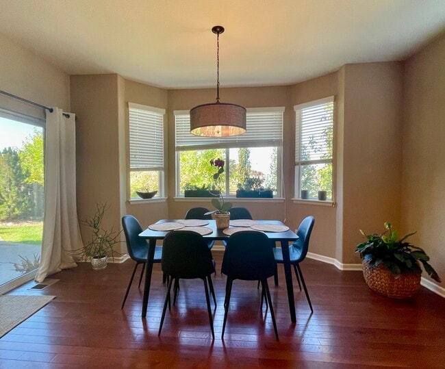 kitchen/dining area - 3607 S Xenia St