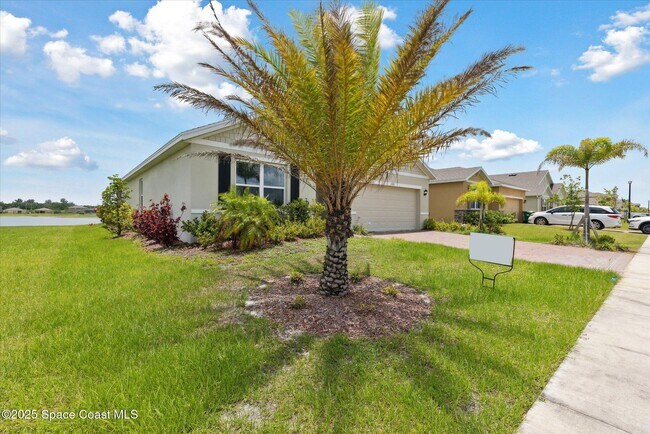 Building Photo - 1103 Dunes Ave