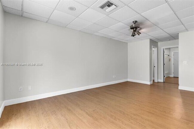 Building Photo - 14820 Naranja Lakes Blvd