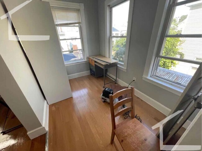 Building Photo - 39 Winship St #2B Boston MA 02135