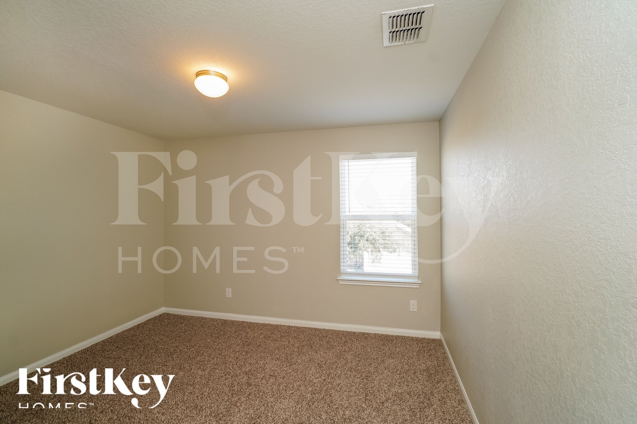 Building Photo - 3442 Glacier Lake