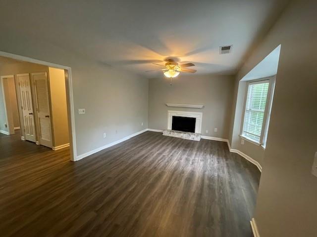 Building Photo - 1656 Grist Mill Dr