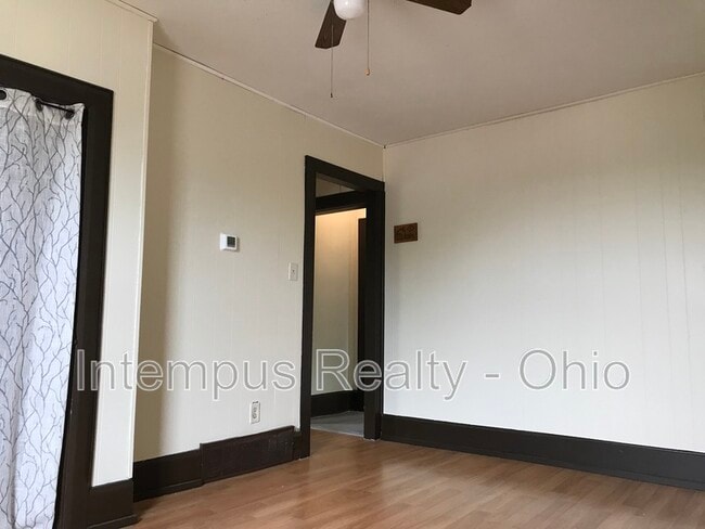 Building Photo - 236 E William St