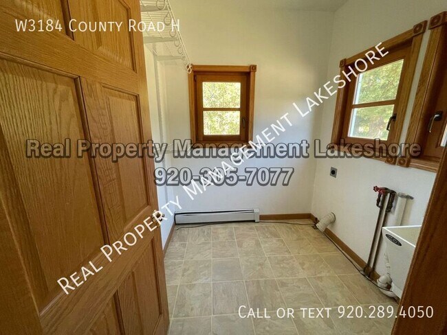 Building Photo - W3184 County Rd H