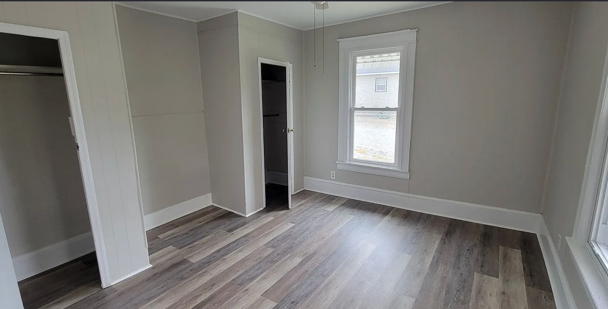 Bedroom #1 (Front of House) - 212 Summit St