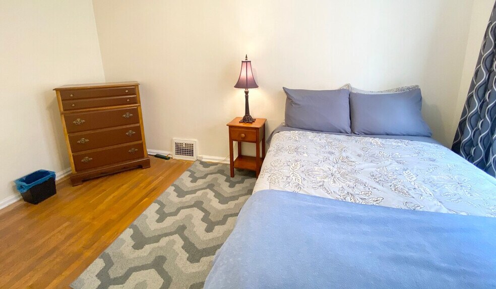 Building Photo - 3574 Lynnfield Rd