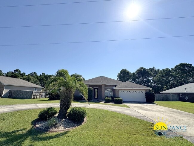 Primary Photo - Stunning 4-Bedroom Home in Desirable Holle...