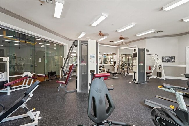 Building Photo - 4156 Central Sarasota Pkwy