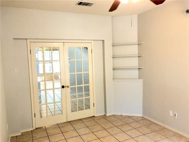 Building Photo - 13456 Athens Trail