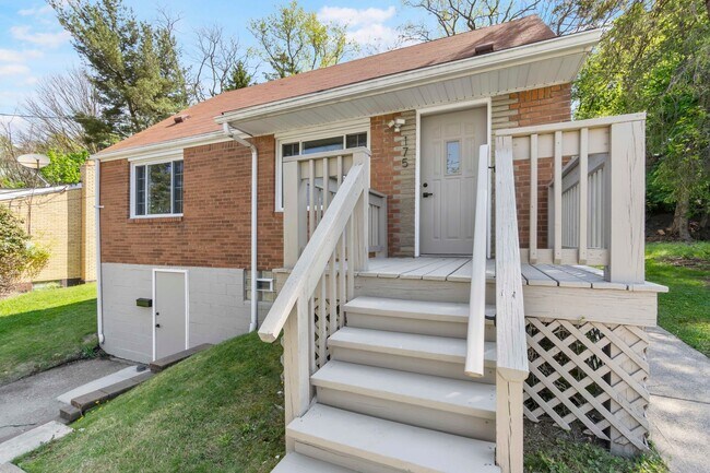 Building Photo - READY NOW!! FULLY RENOVATED 3 Bedroom in PENN HILLS