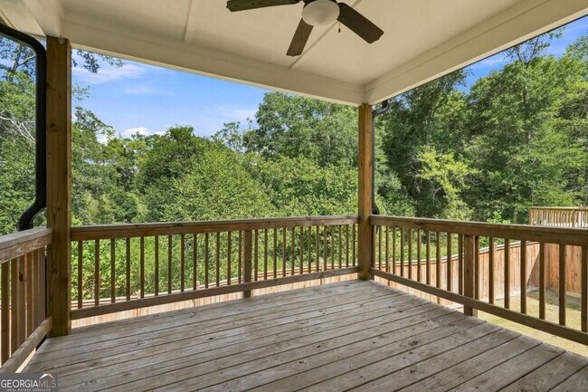 Building Photo - 176 Meander Dr