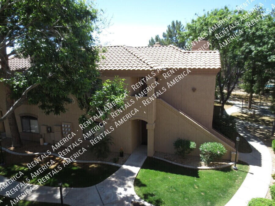 Building Photo - 15095 N Thompson Peak Pkwy
