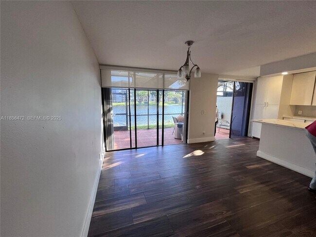 Building Photo - 11246 NW 14th Ct