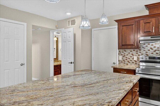 Building Photo - 4430 Cedar Pass Dr