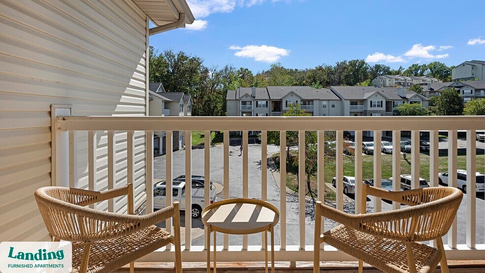 Building Photo - 400 Legends Terrace Dr