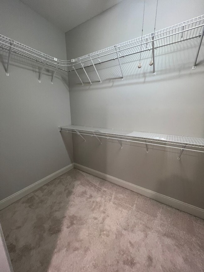 Building Photo - Beautiful 2 Bed 2 Bath Townhome in Southern Pines