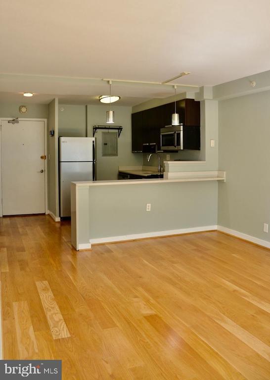 Building Photo - 1101 3rd St SW