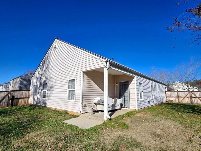 Building Photo - For Rent: Charming 3-Bedroom Home in Mebane, NC Coming Soon!