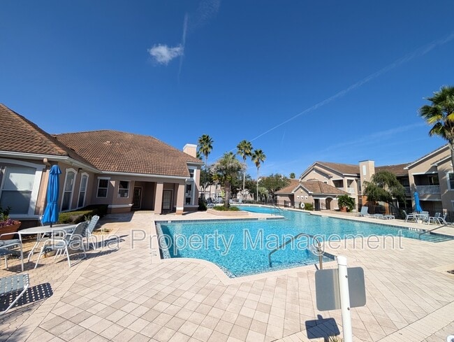 Building Photo - 10517 Villa View Cir