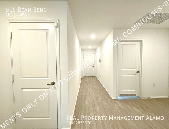 Building Photo - 615 Bean Bnd