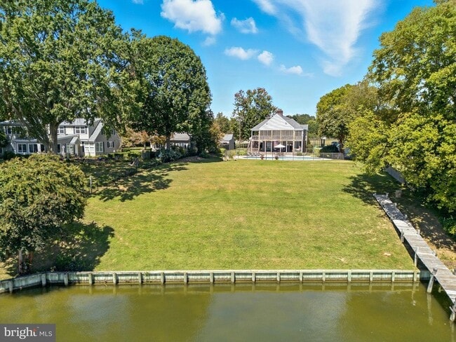 Building Photo - 638 Marlborough Point Rd