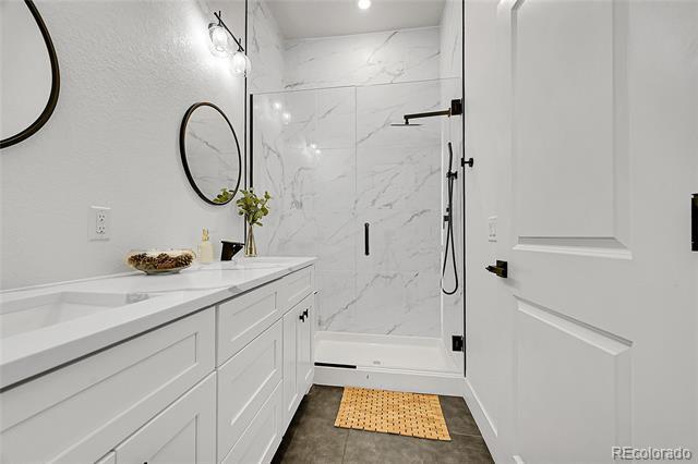 Building Photo - 8530 W 52nd Ave