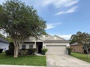 Building Photo - GREAT 3/2 HOME IN WATERSIDE SOUTHEAST ORLANDO
