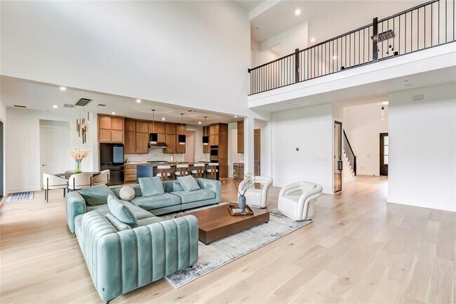 Building Photo - 1420 Lucera Bnd