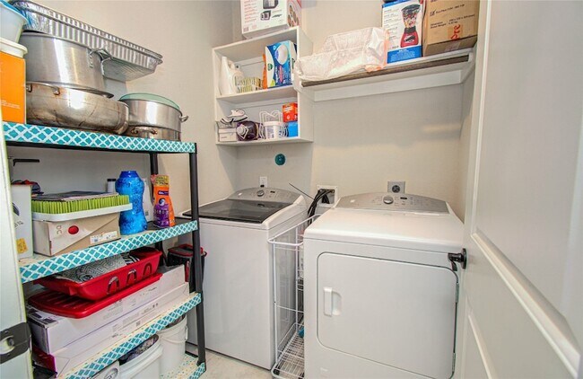 Building Photo - 5126 Victory Shores Ln