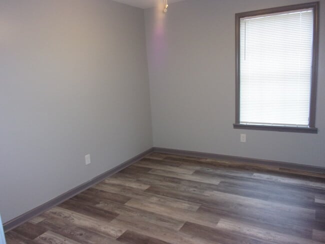 Building Photo - 3452 Austinwood Dr
