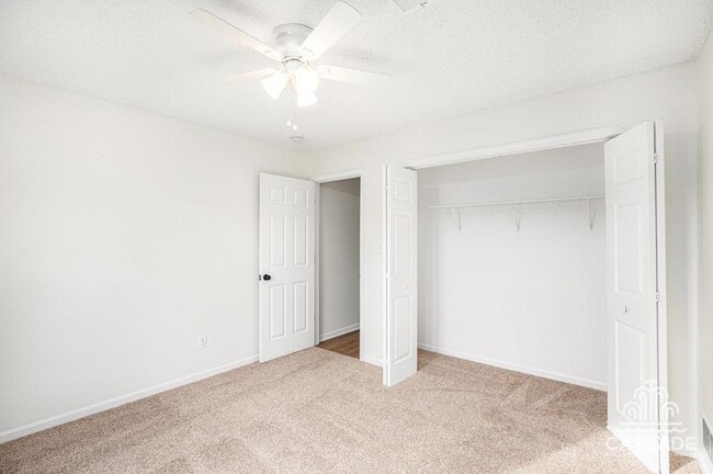 Building Photo - 639 N Queen Ridge Ct
