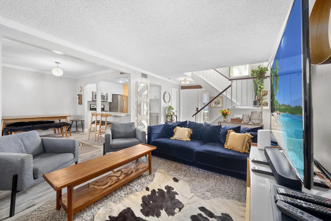 Living - 7200 NW 2nd Ave