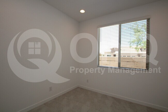 Building Photo - 17161 W Artemisa Ave