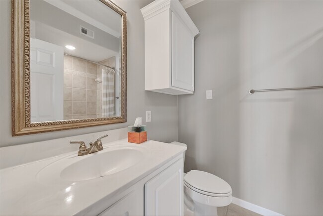 Building Photo - 12707 Boheme Dr