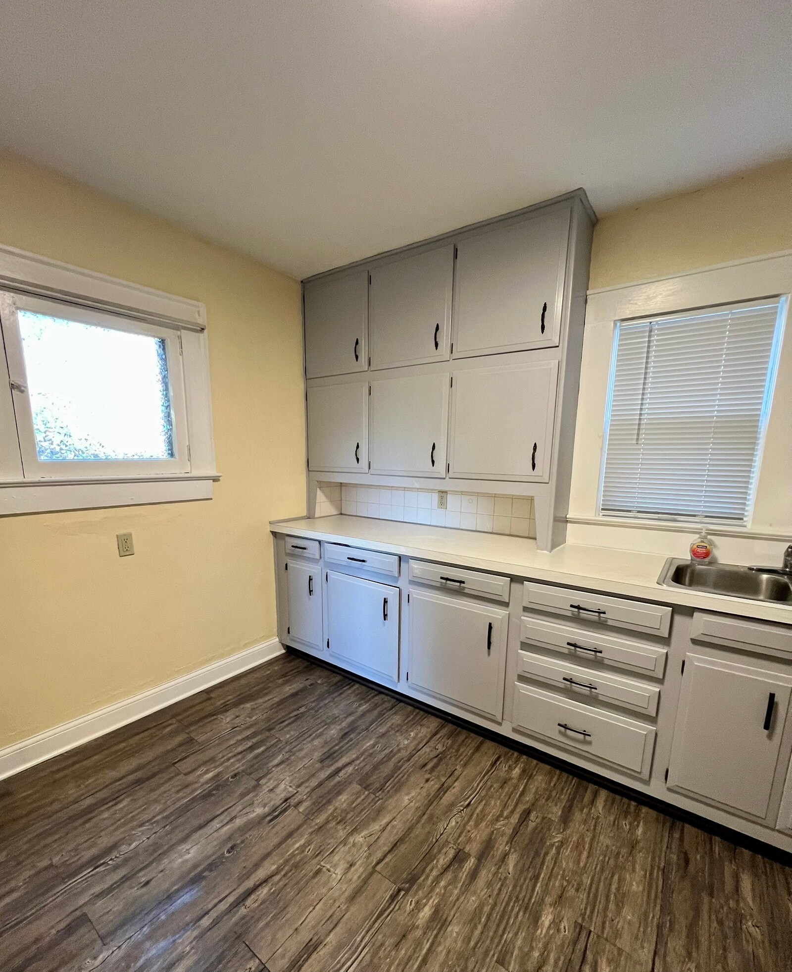 Building Photo - 1116 Murray Ave