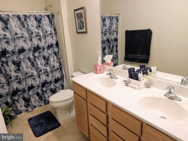 Building Photo - 9543 Center St