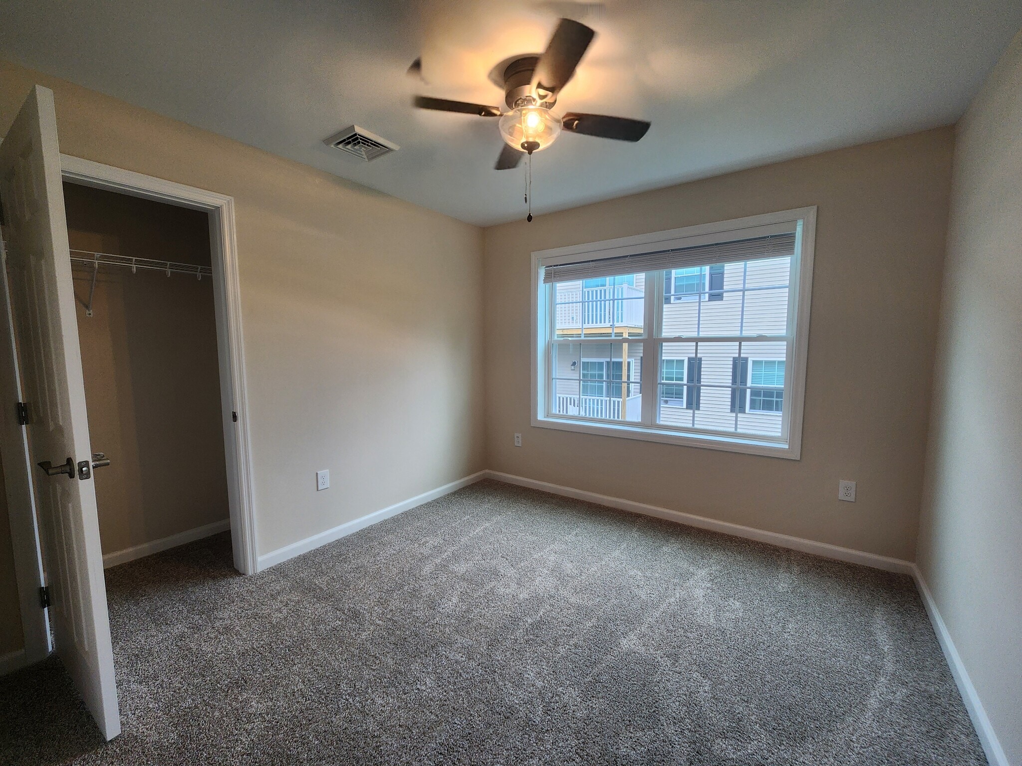 Building Photo - 50 Nicholas Ln