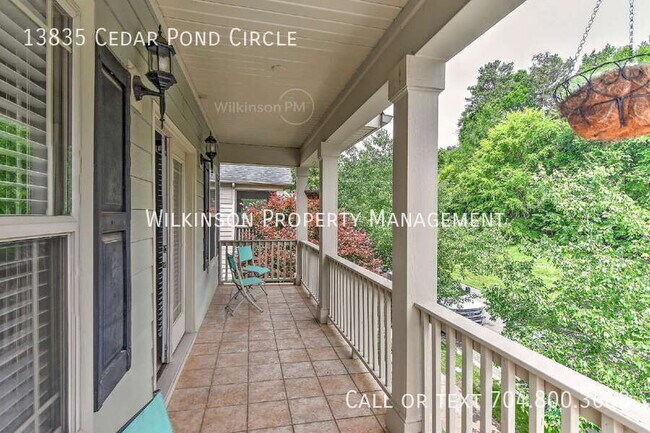 Building Photo - 13835 Cedar Pond Cir