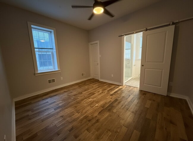 Building Photo - 2529 Grays Ferry Ave