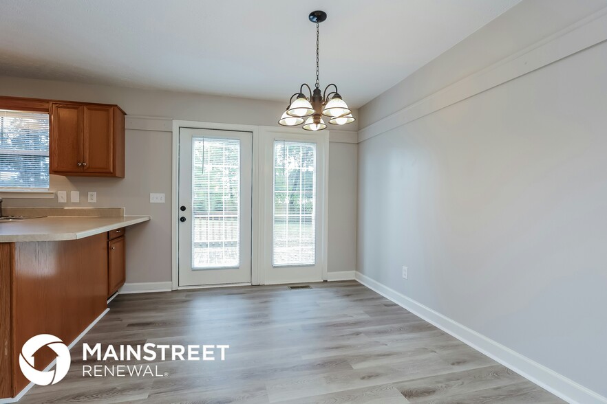 Building Photo - 230 Cool Waters Ct